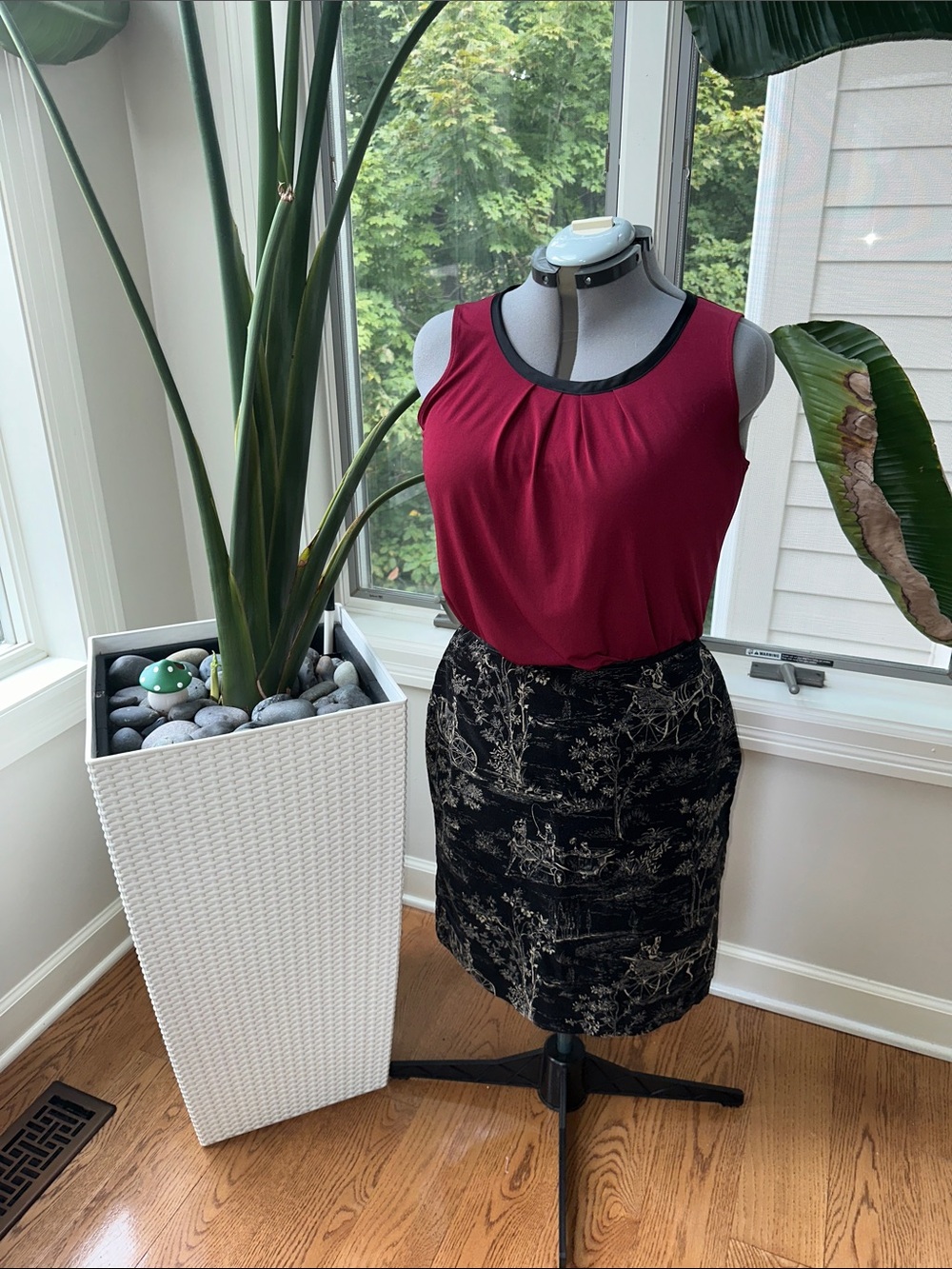 Banana Republic Burgundy Shell Top